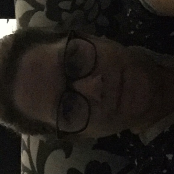 Meet your Posher, Anne - Picture 1 of 1